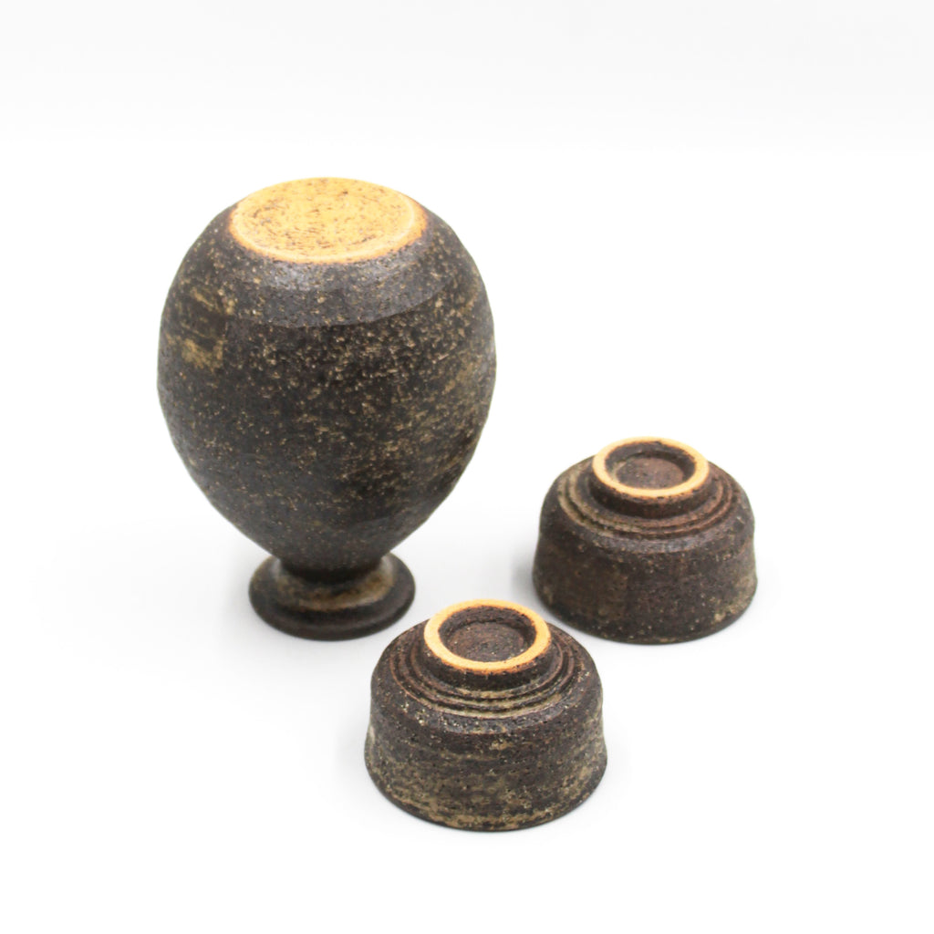 Kurokaki Tokkuri Sake Server and Cup Set – TOIRO