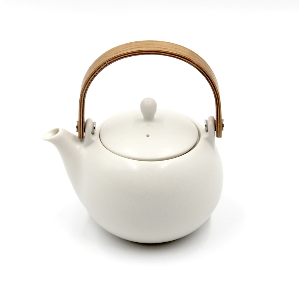 YUI Wooden Handle Dobin Teapot – TOIRO YUI Wooden Handle Dobin Teapot – TOIRO