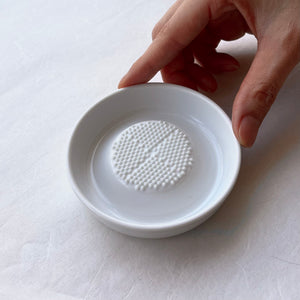New Kitchen Tool: Ceramic Condiment Grater