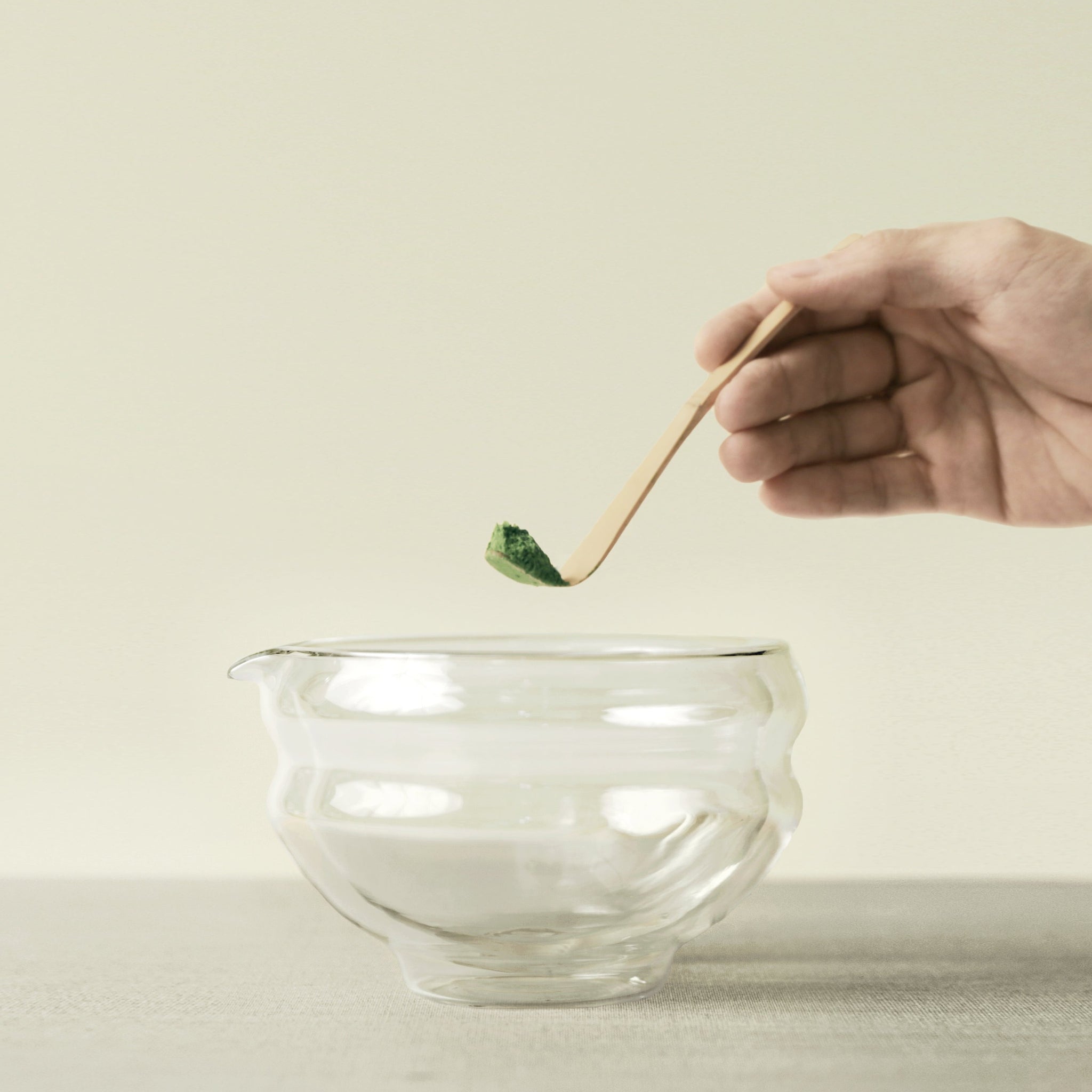 Glass Matcha Bowl with Pouring Spout