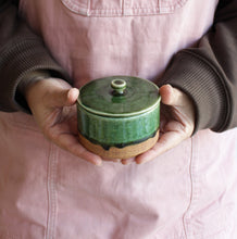 Oribe-Kushime Small Bowl with Lid