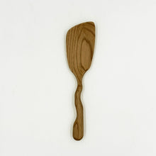 Hand-Carved Hida Natural Wood Spatula
