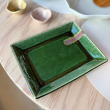 Oribe-Kushime Rectangular Plate