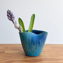 Hechimon Seiran Warped Pot Vase