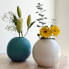 Hechimon Shiro Tessa Round Vase