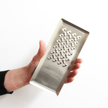 Tomita Bladeless Grater