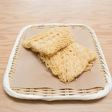 Authentic Japanese Ramen Noodles by Hakubaku