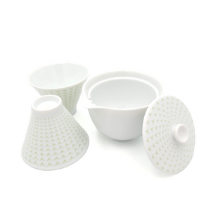 Cha-Haku Porcelain Tea Set