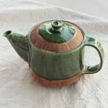 Kushime-Oribe Kittate Tea Pot