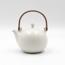 YUI Wooden Handle Dobin Teapot